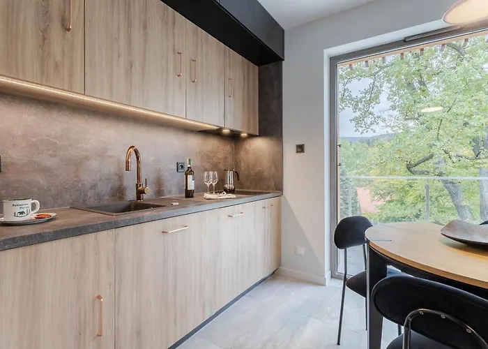 Everysky - Kilinskiego 8 *